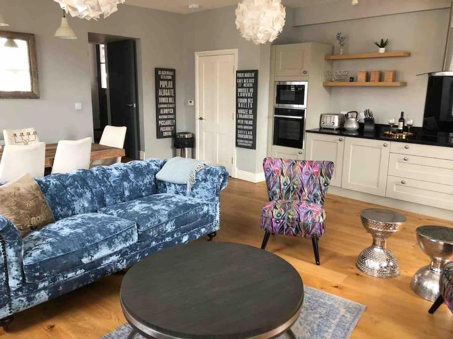 Luxurious 2 Bedroom Apartment In Central Berwick Exterior foto